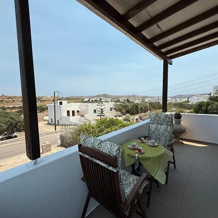 Nota's House * Adamantas (Milos)