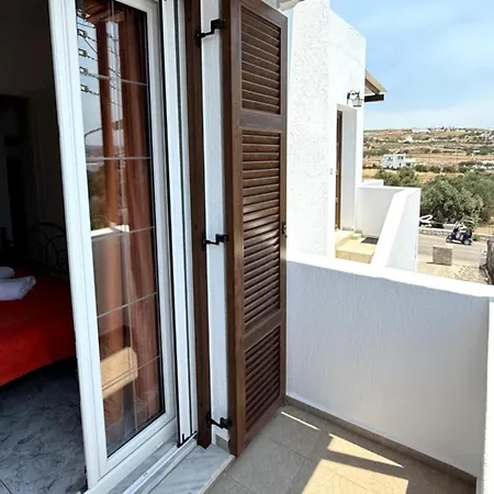 Apartment Nota's House Adamantas (Milos)